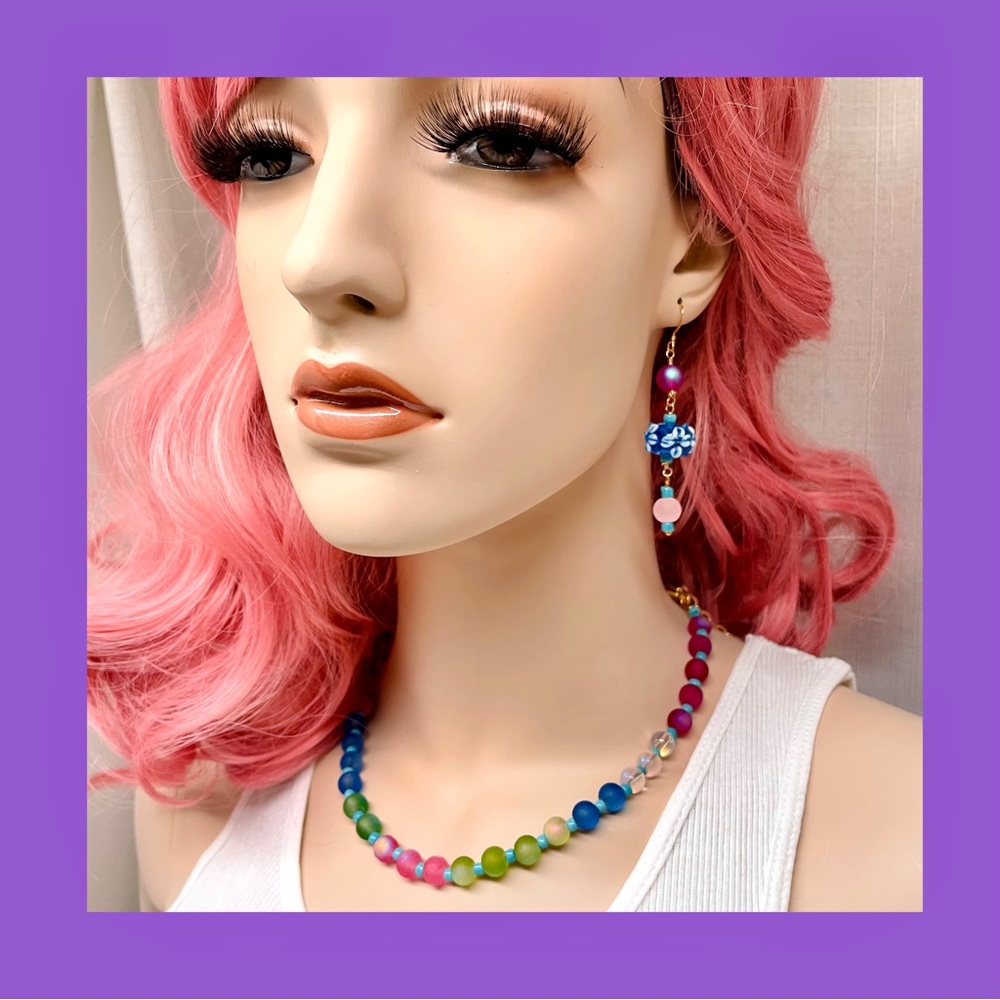 Yummy handmade jewelry set in pink, purple, blue and green